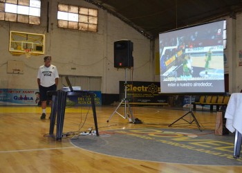 CEREBRO DEPORTIVO visita a LOS TOPOS durante su preparación